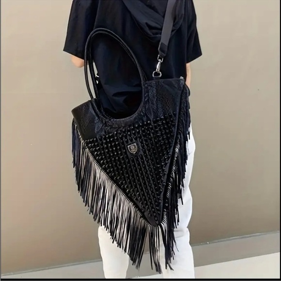 Black Fringe Studded Gothic Punk Rivet Fringe Shoulder Bag Agrippa brand purse - Picture 3 of 13